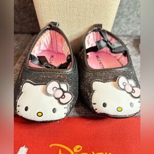 Hello Kitty Ballet Flats NWOT